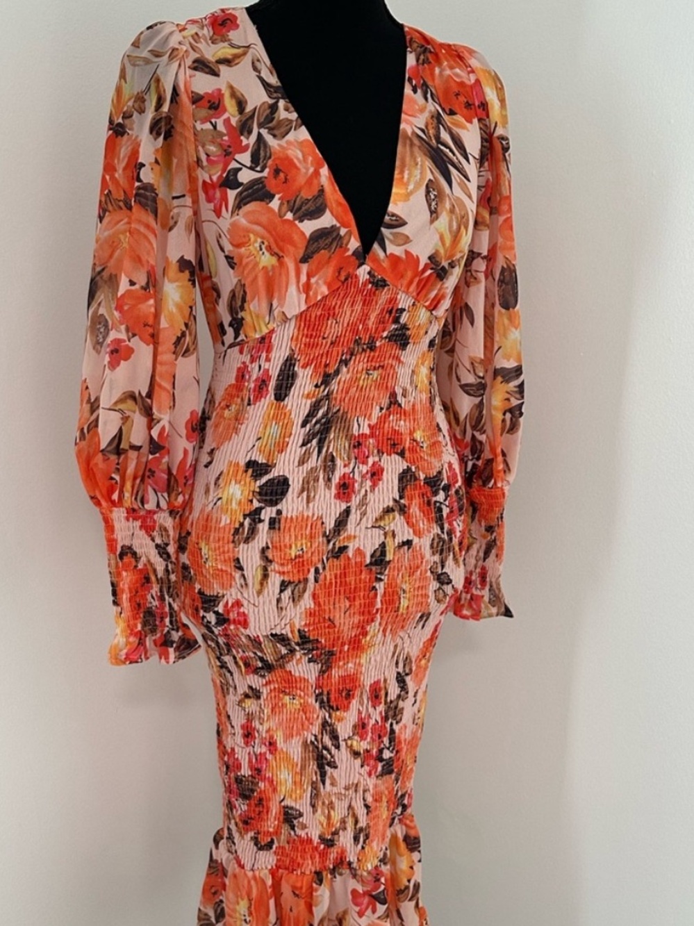 Floral Orange Tie-Waist V-Neck Midi Dress